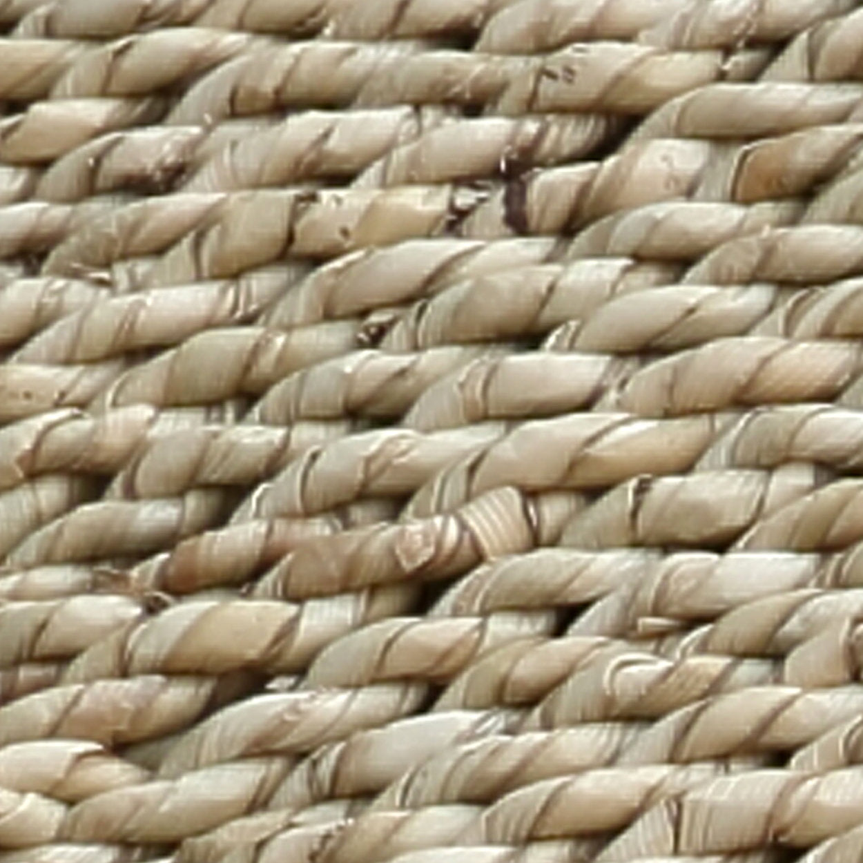 the-porto-seagrass-bench-natural-l