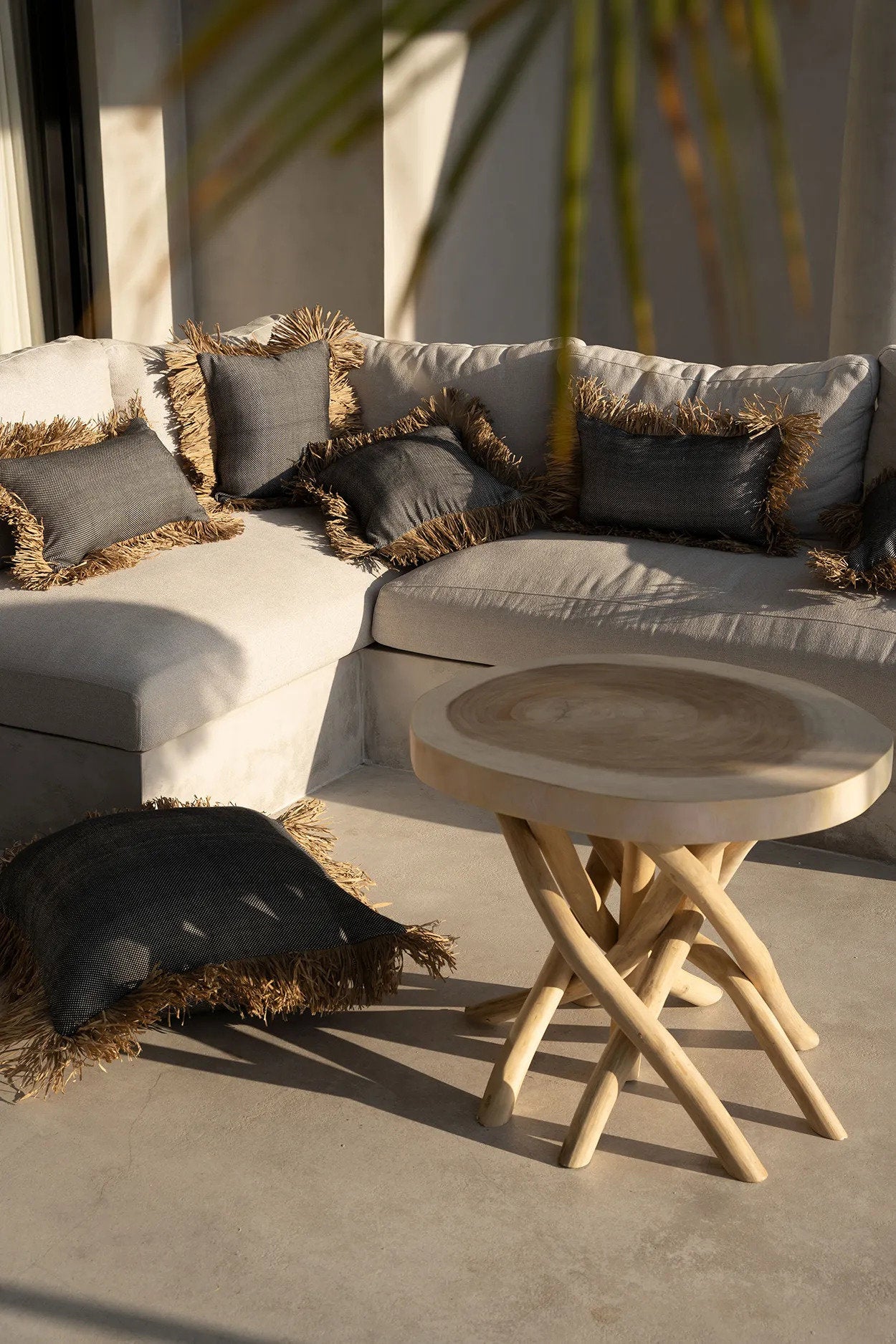 the-gili-low-table