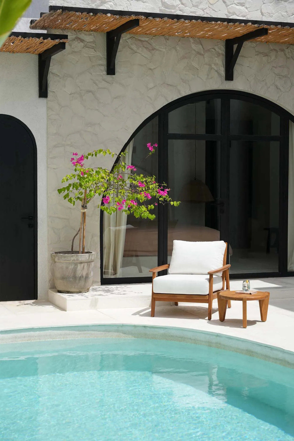 the-gilimanuk-one-seater-sofa-outdoor