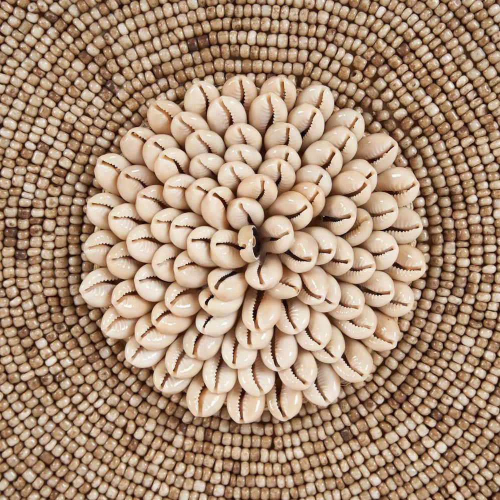 the-shell-guadeloupe-on-stand-natural-white