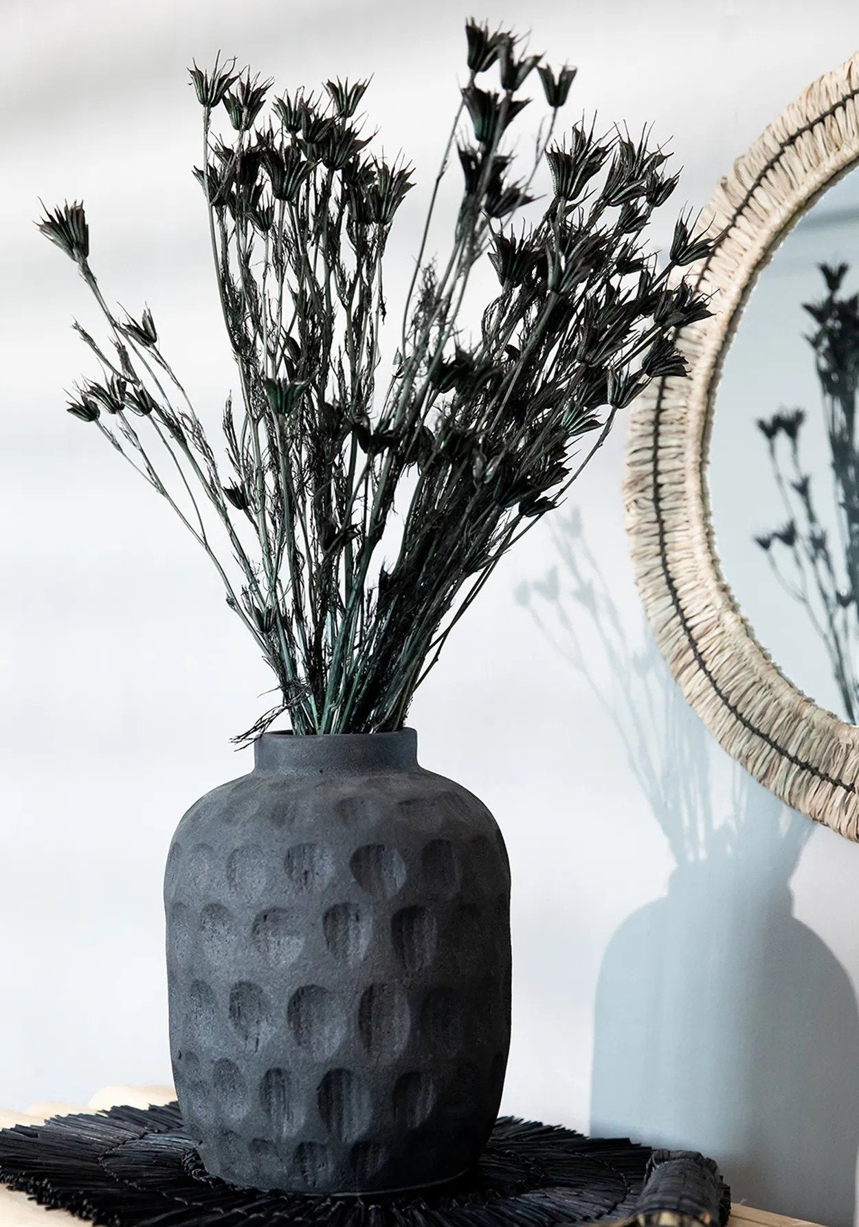 the-trendy-vase-black-l