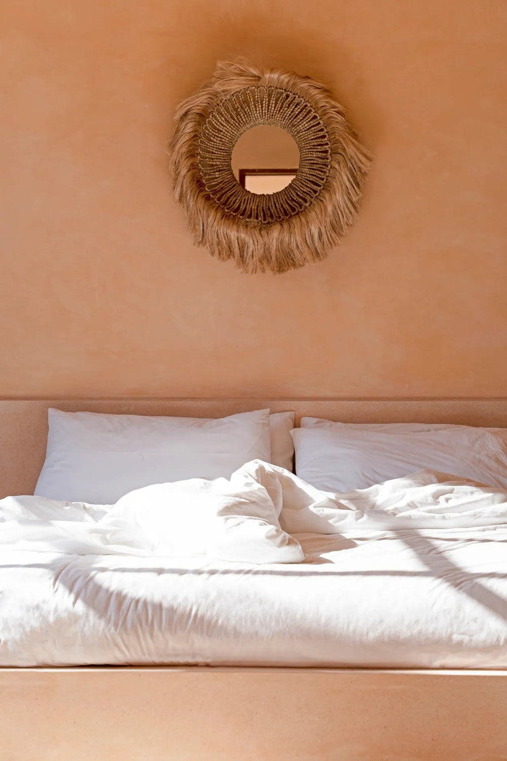 the-abaca-solomon-mirror-natural