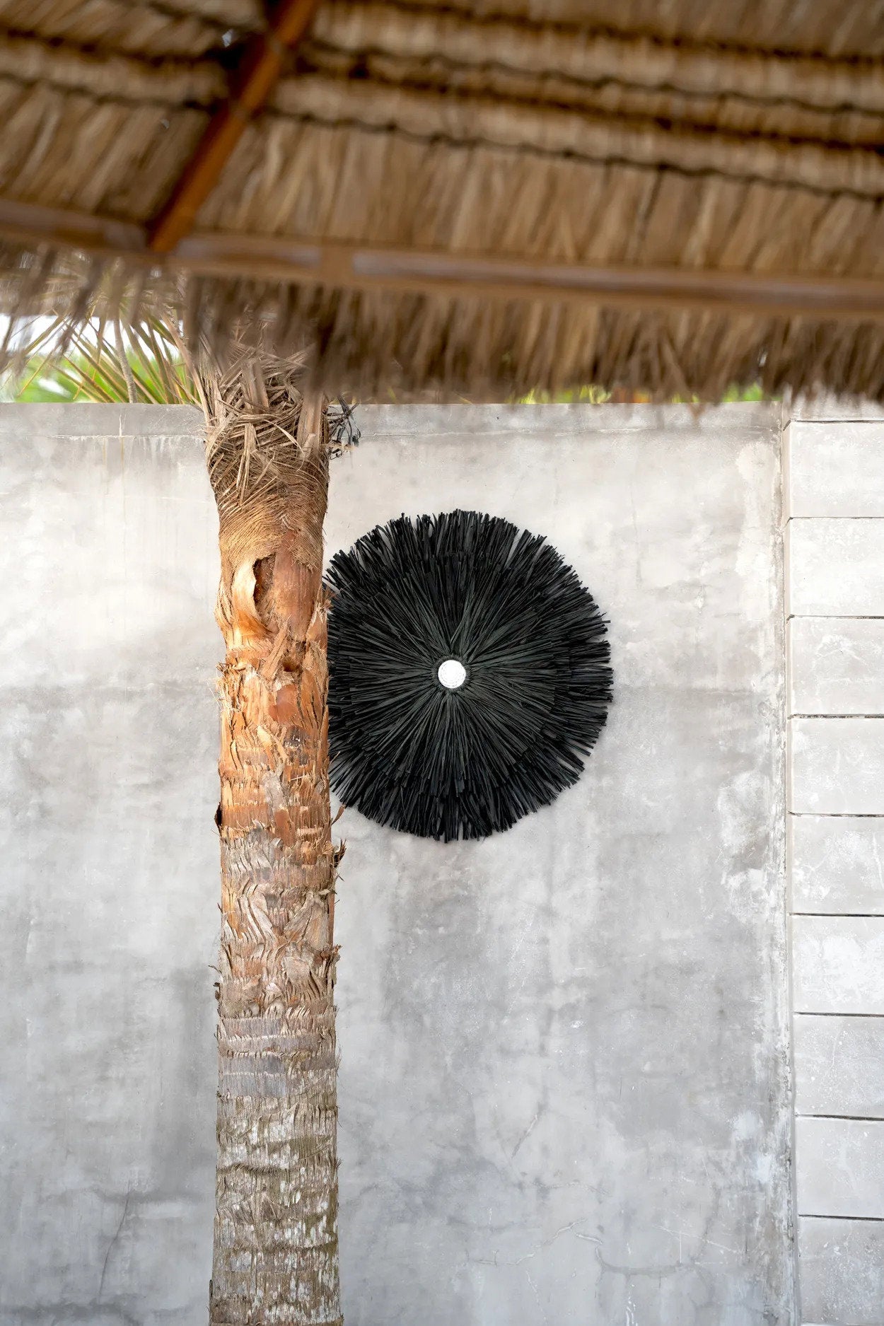 the-raffia-juju-black