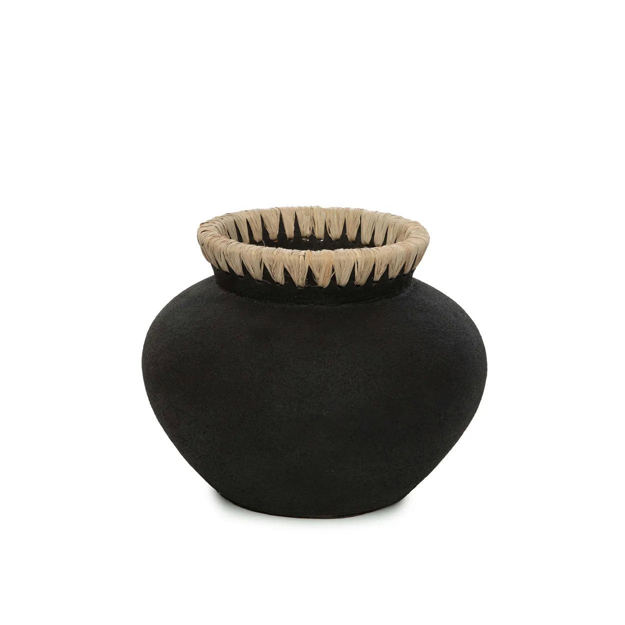 the-styly-vase-black-natural-s
