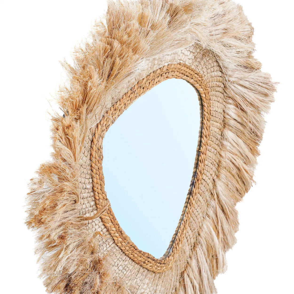 the-la-contessa-mirror-natural-l