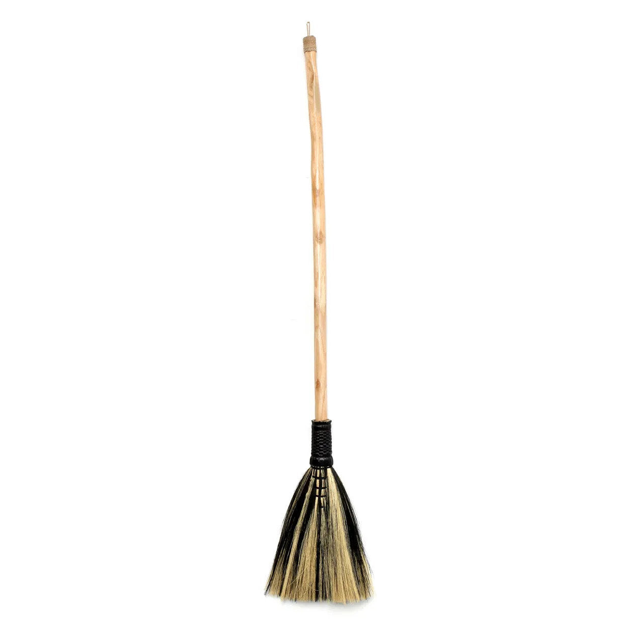 the-big-broom-natural-black