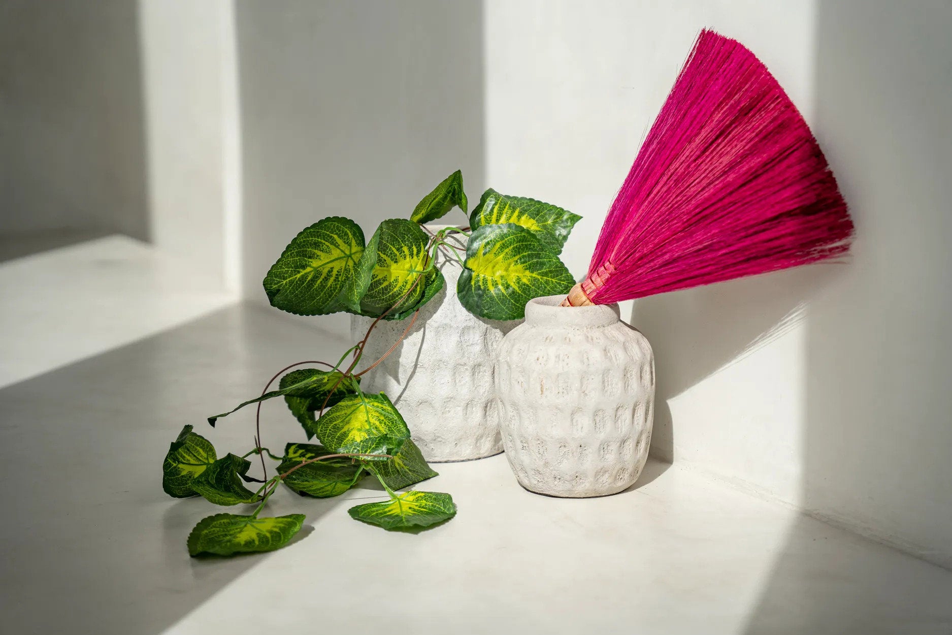 the-trendy-vase-concrete-l