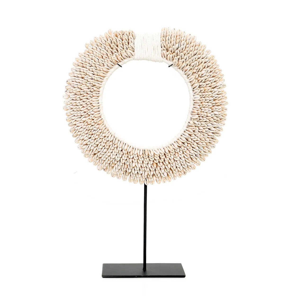 the-papua-shell-disc-on-stand-white-m