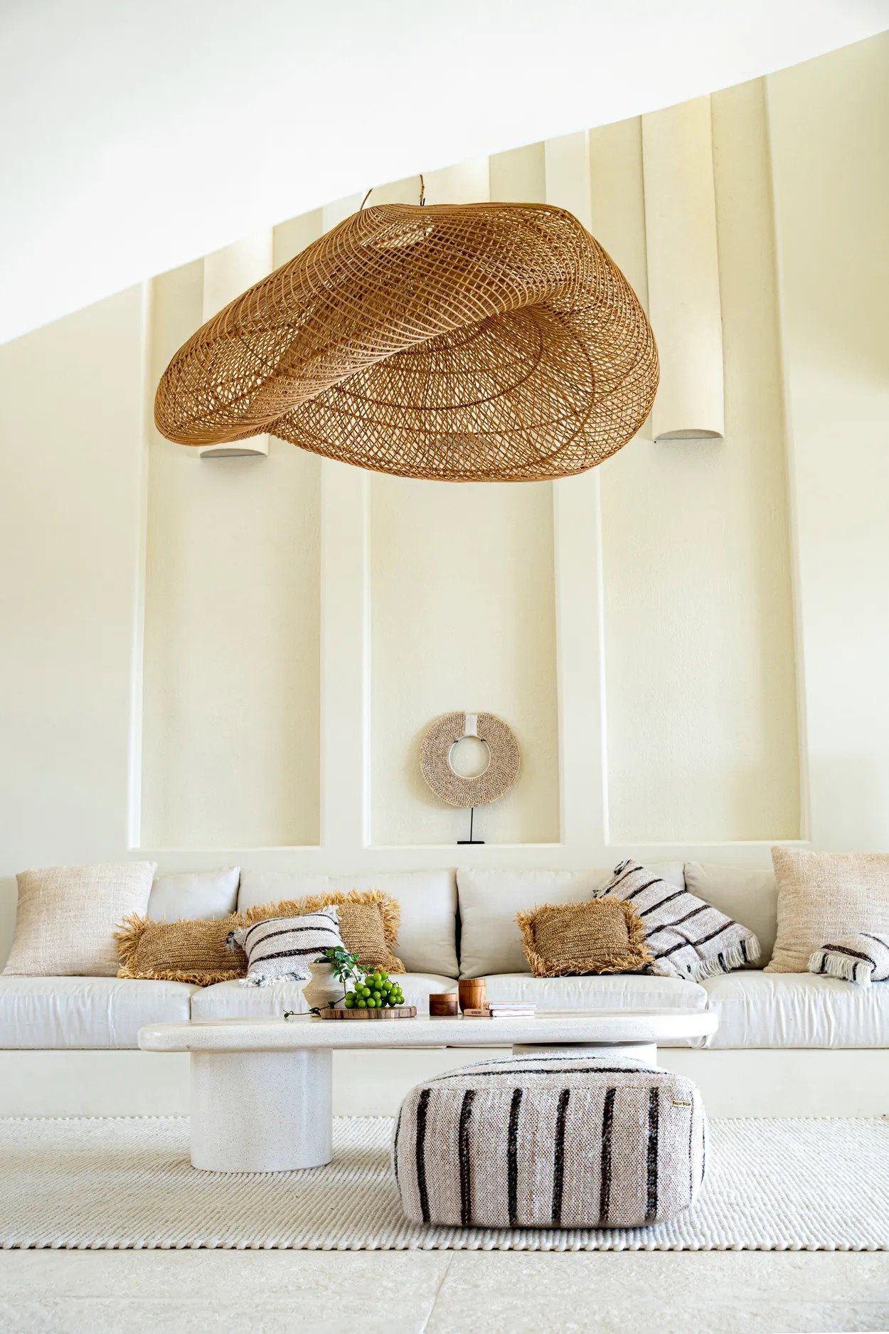 Decorative shell disc on black metal stand – adds coastal charm to your home