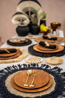 the-teak-root-round-plate-l