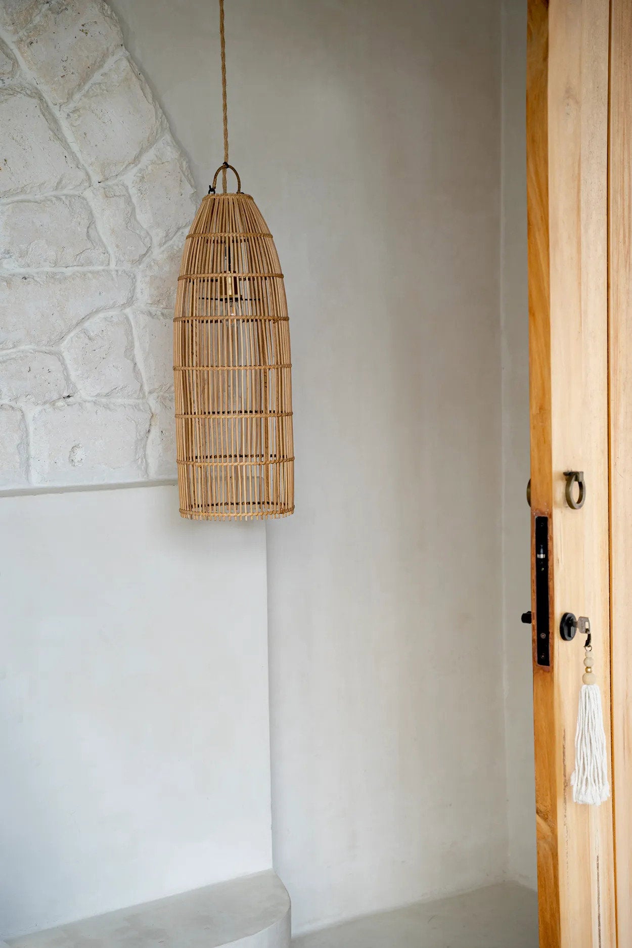 the-fish-trap-pendant-natural-m