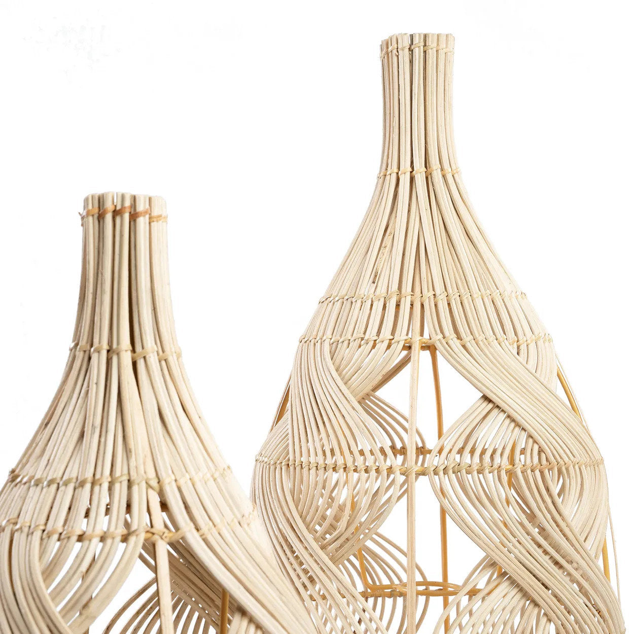 the-garaffa-pendant-natural-l