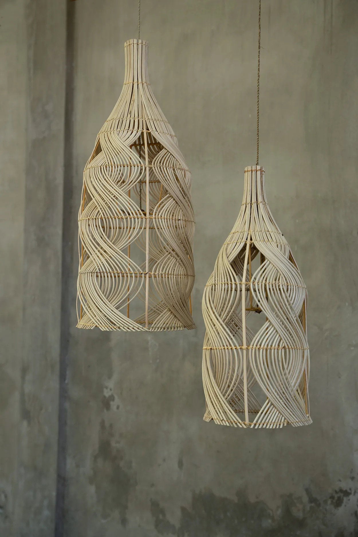 the-garaffa-pendant-natural-l