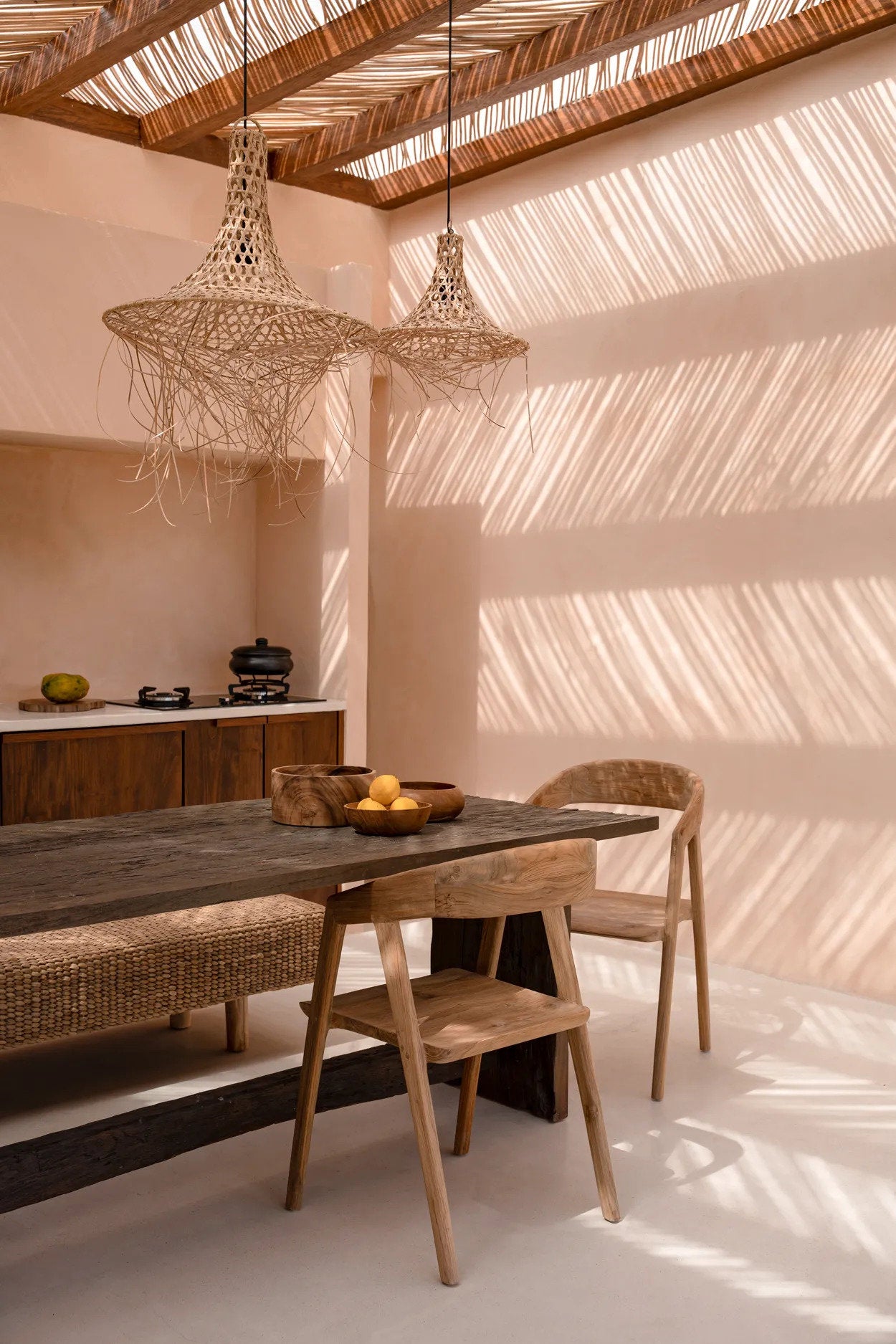 the-mykonos-pendant-natural-m