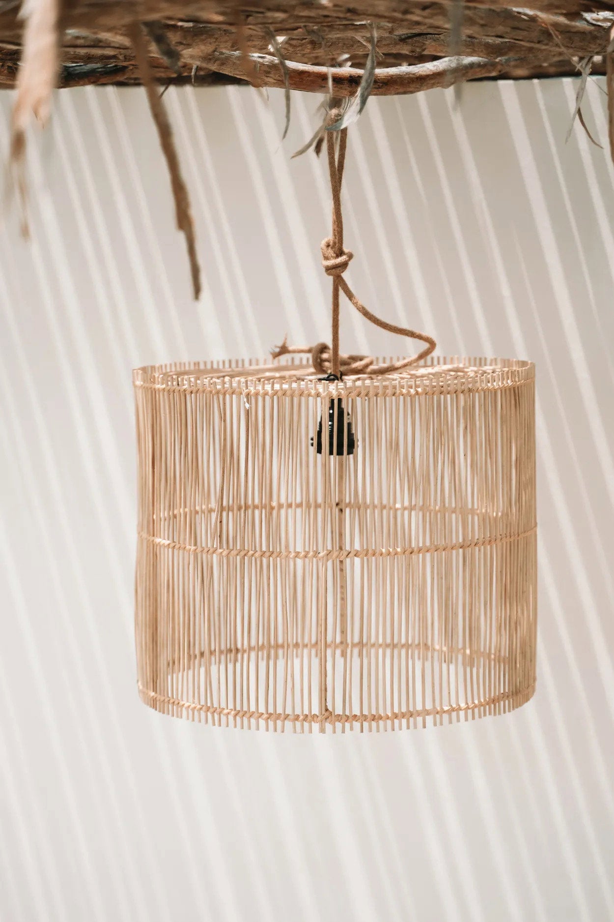 the-chacha-pendant-natural-m