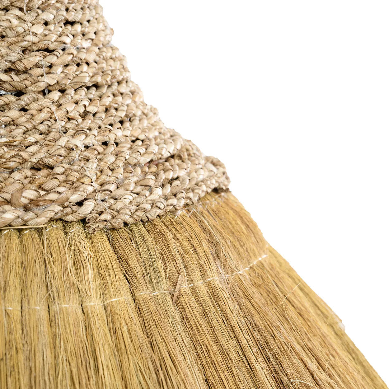 the-makiki-pendant-natural-l