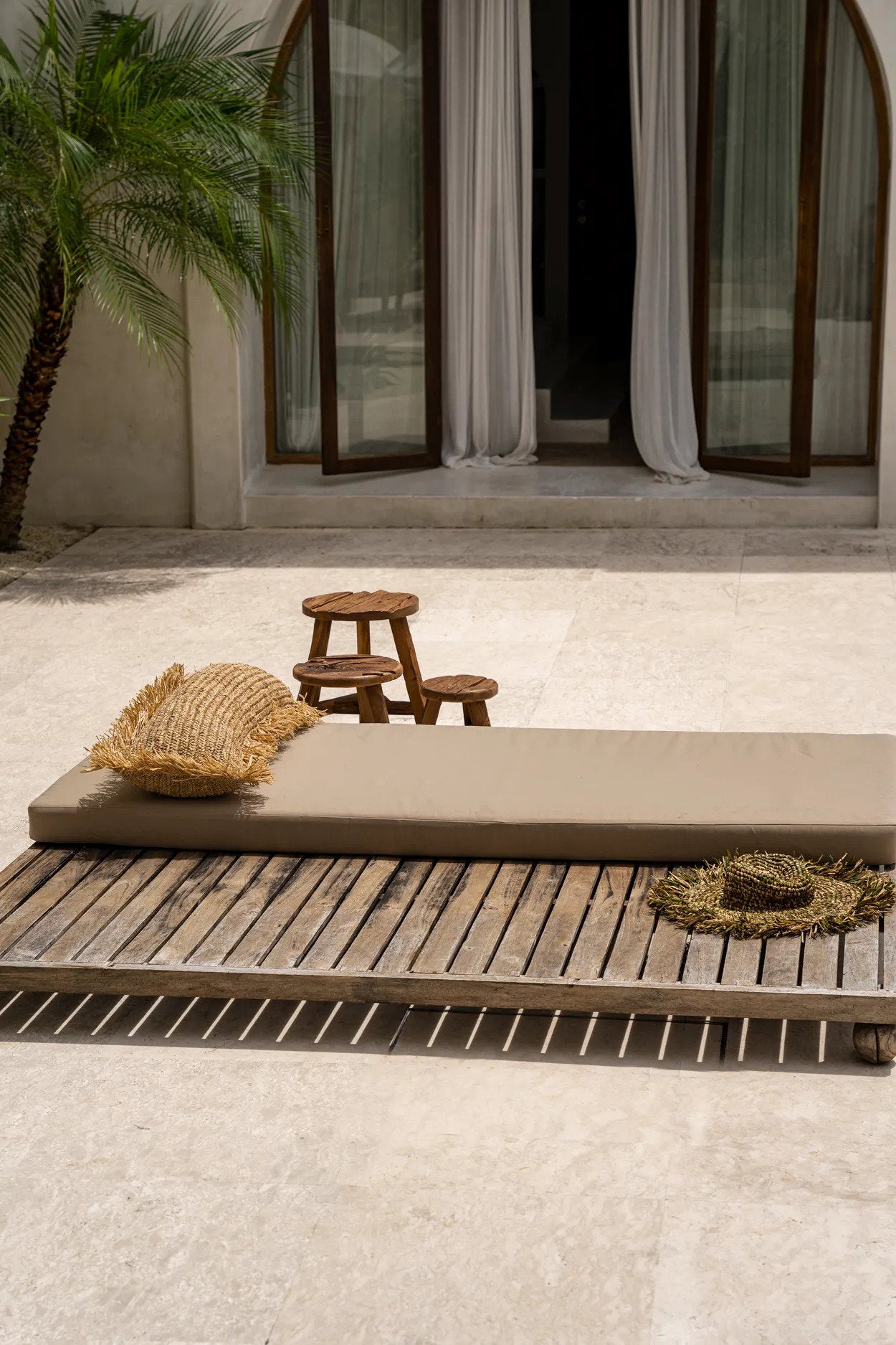 the-raffia-cushion-cover-rectangular-natural-35x100