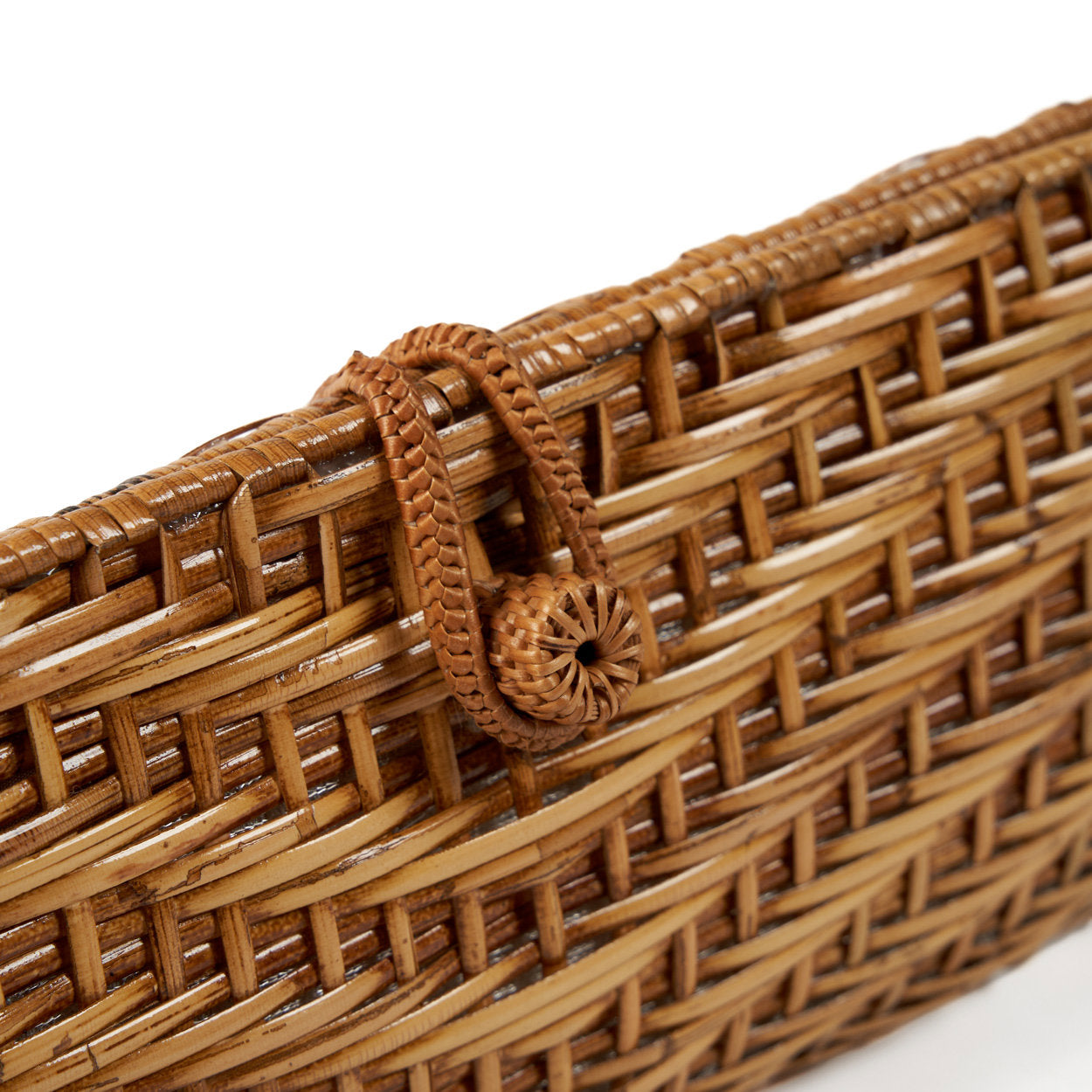 The Clutch-a-lot – Natural, a neutral-toned handmade clutch, perfect for pairing with summer dresses or casual outfits.