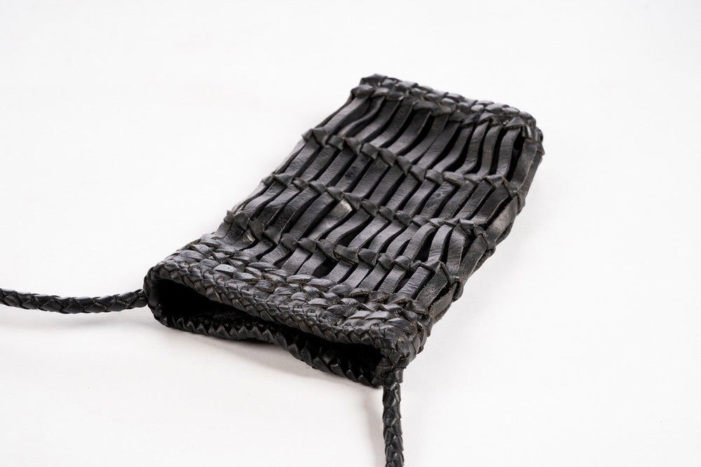 the-dial-diva-phone-bag-black