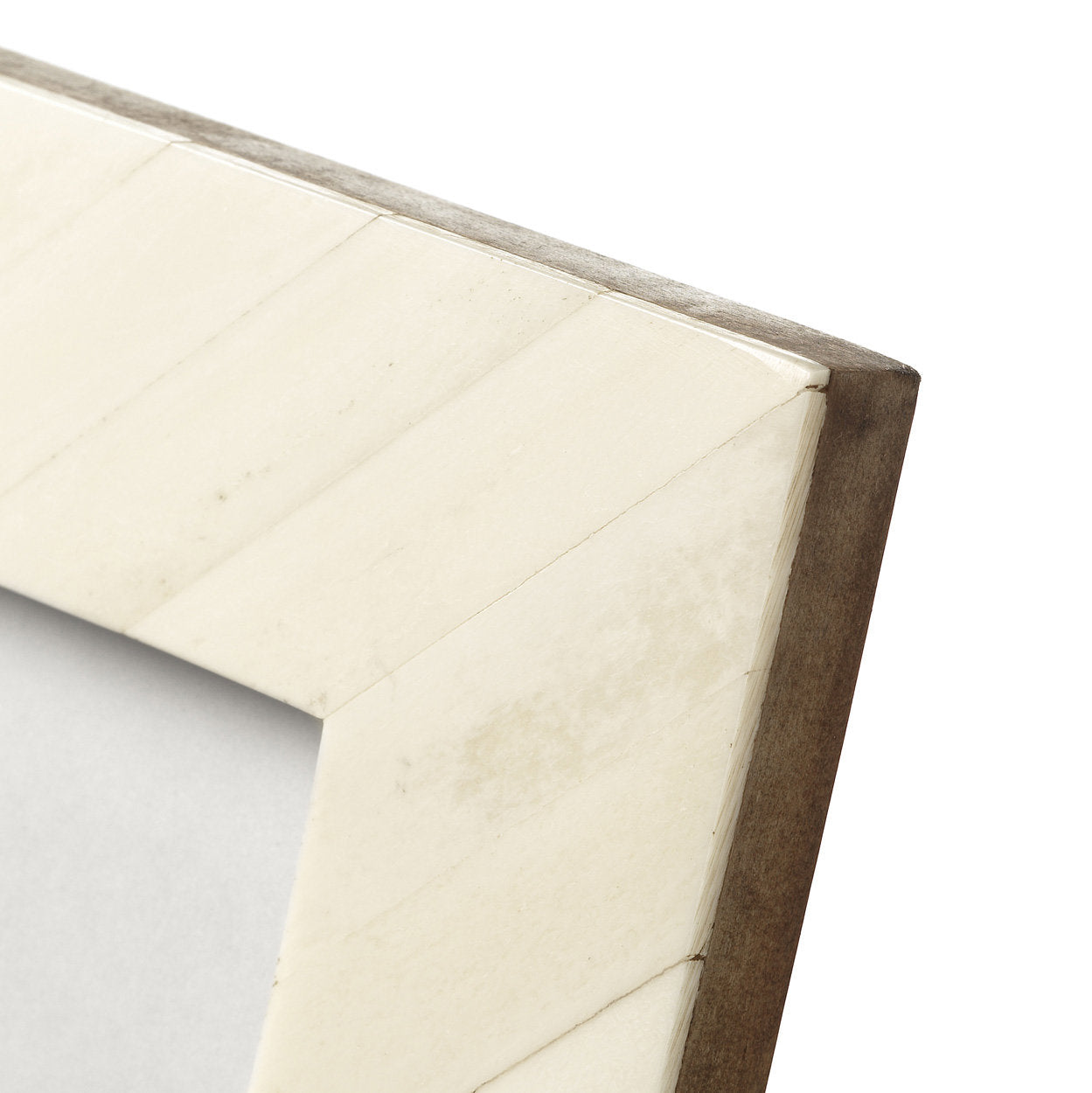 the-nomad-ivory-frame-cream-white-10x10