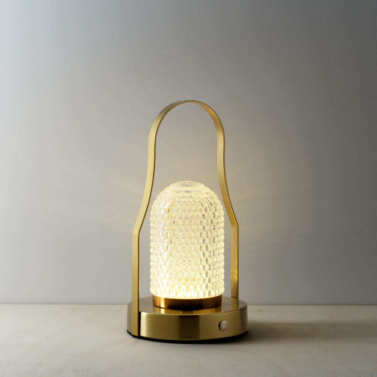 the-lampuccino-led-table-lamp