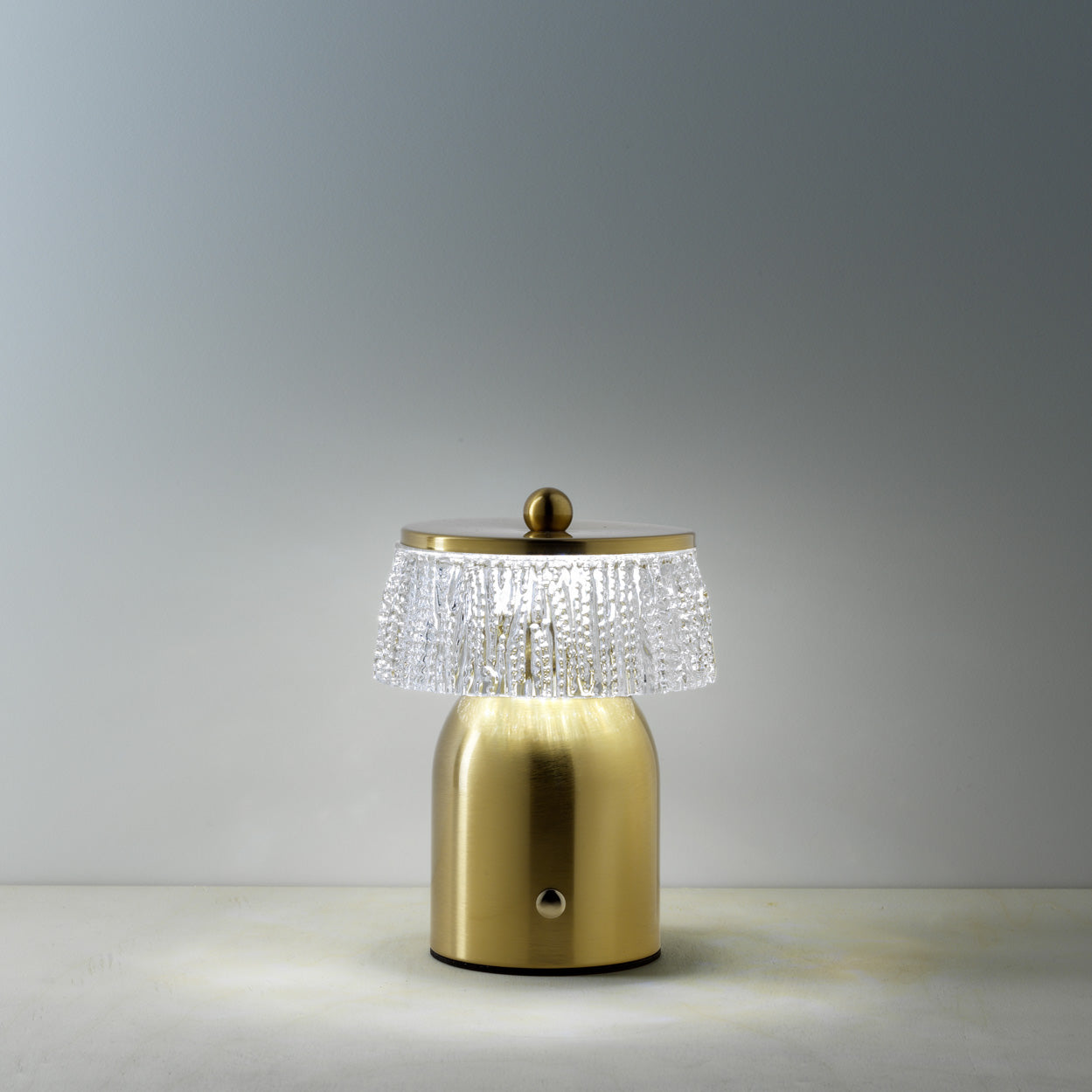 the-disco-muffin-led-table-lamp