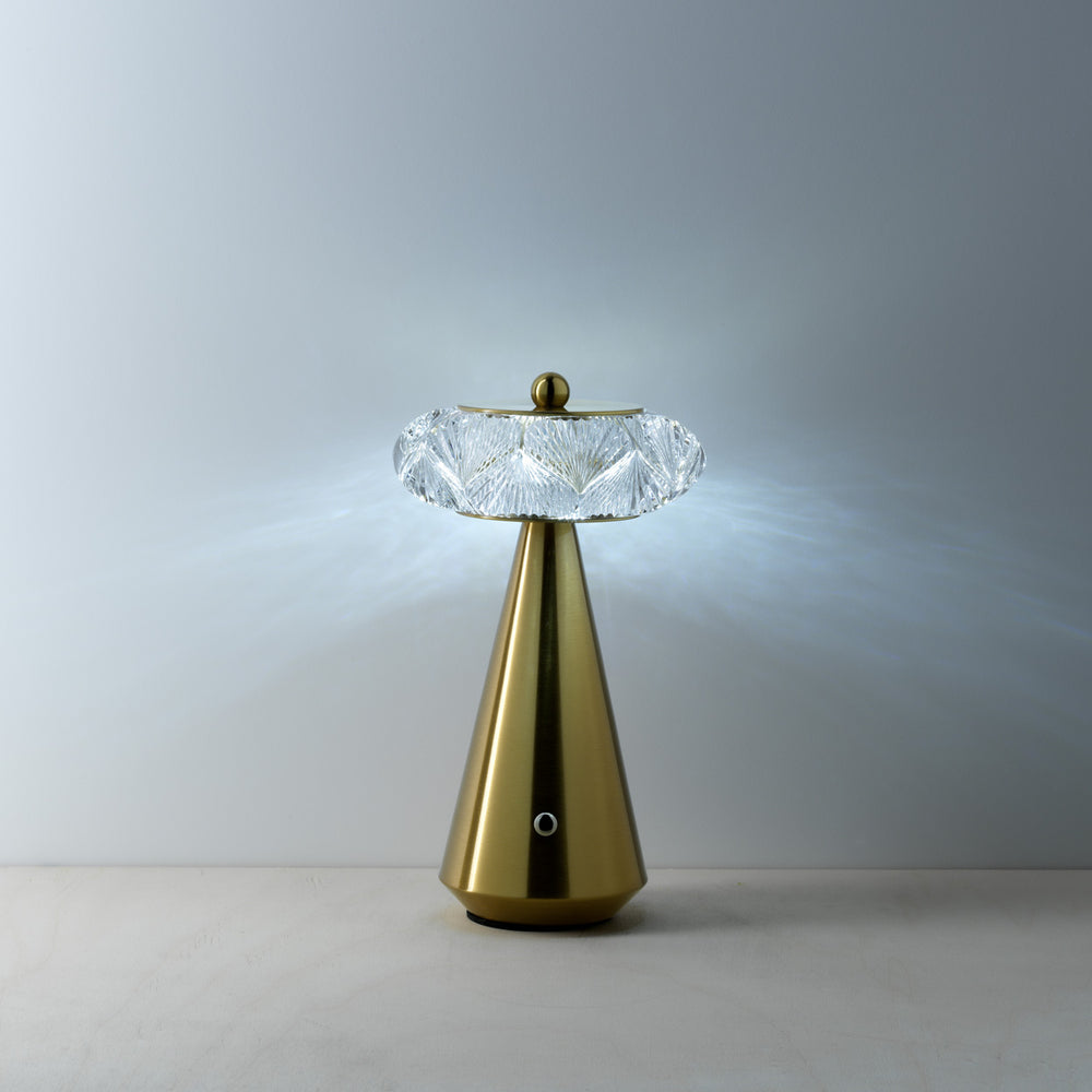 the-diamond-diva-led-table-lamp