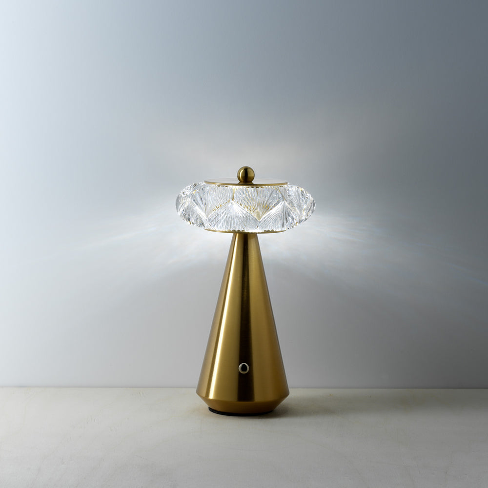 the-diamond-diva-led-table-lamp
