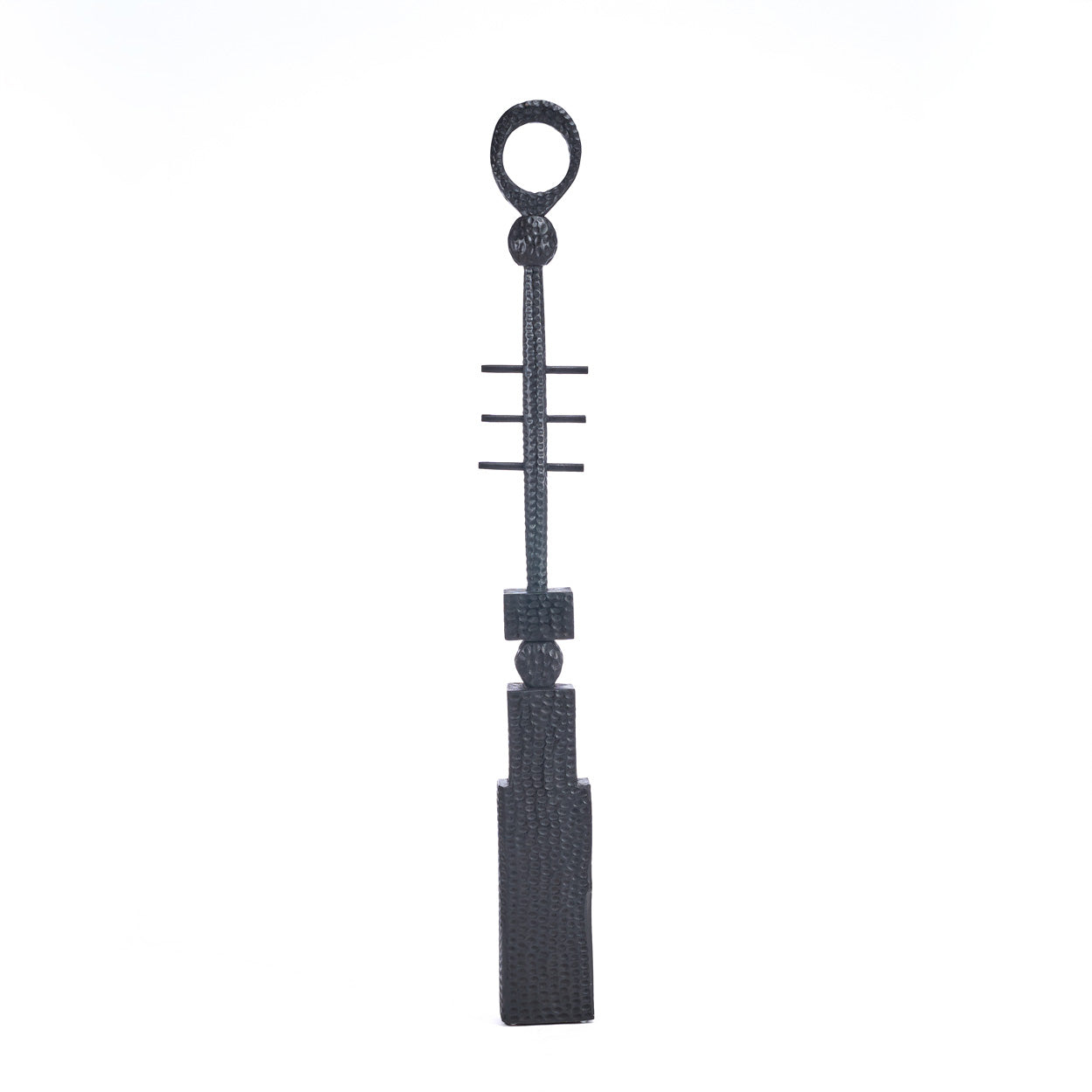 the-totema-pillar-black