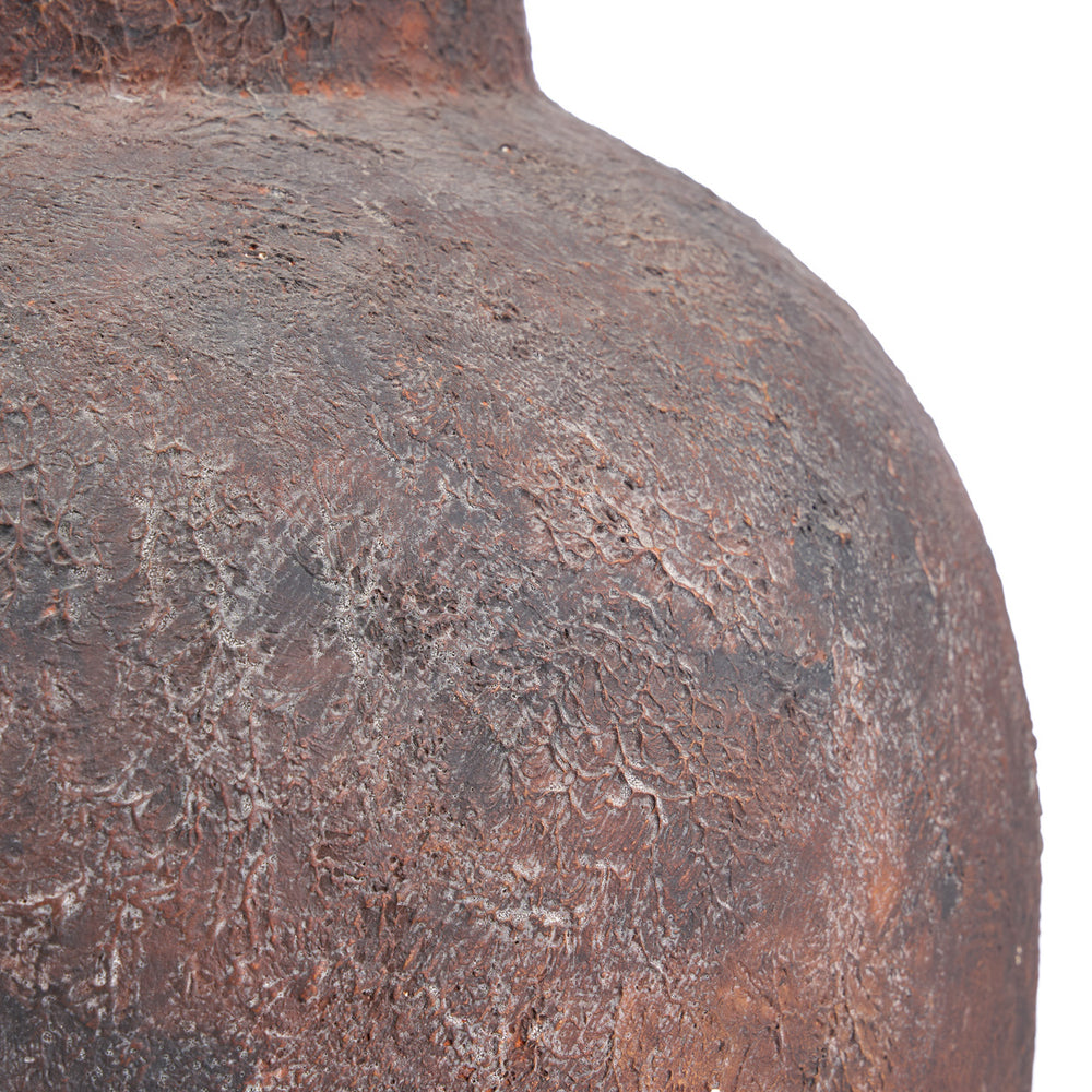 the-volcanic-vase-burgundy-xxl