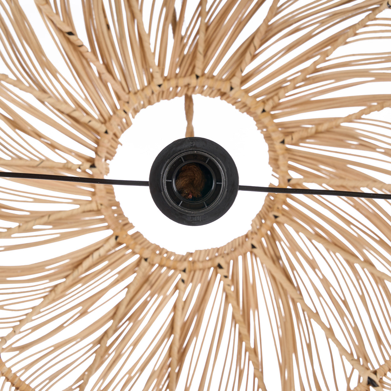 the-aurora-puff-pendant-natural-xl