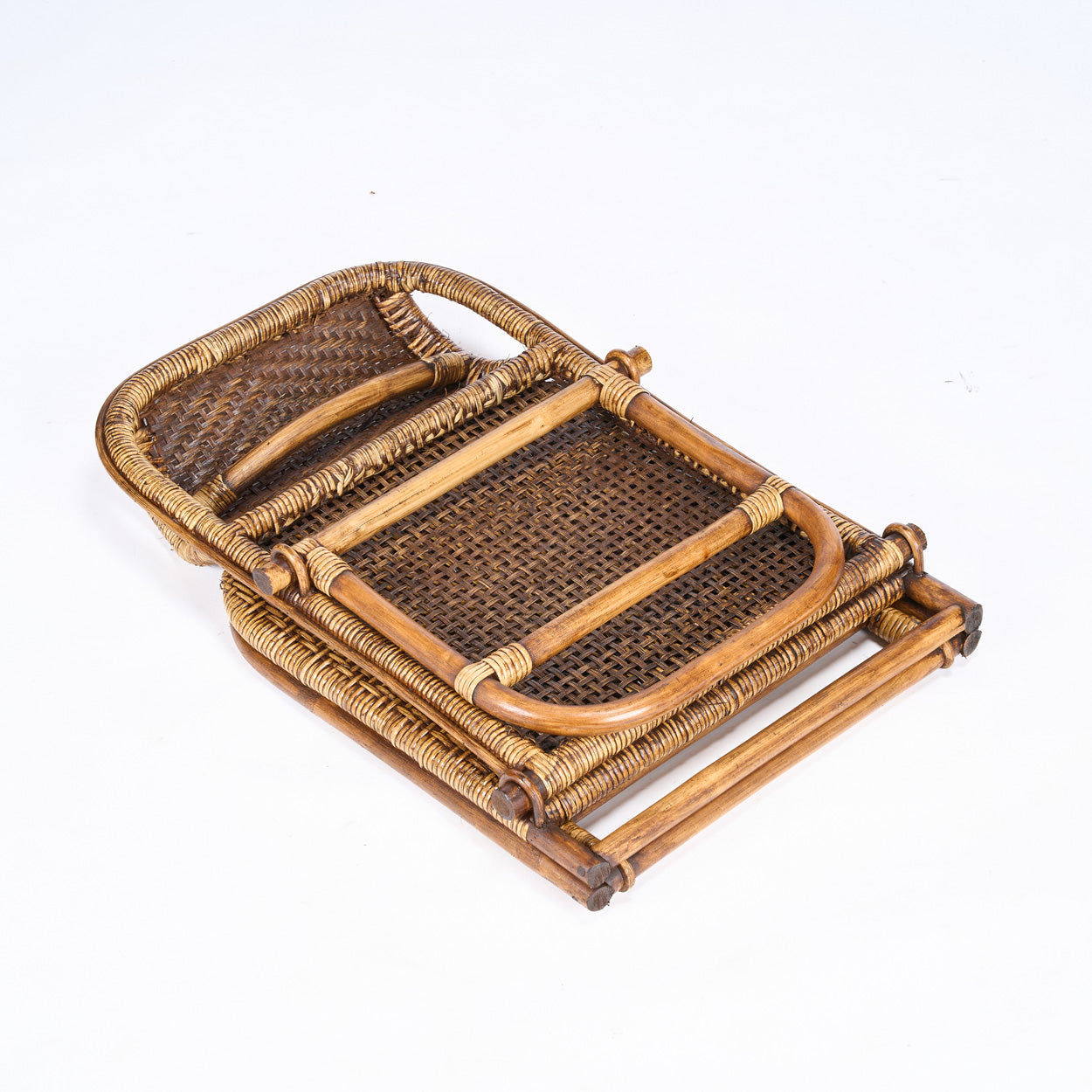 the-rattan-floor-lounger-dark-walnut