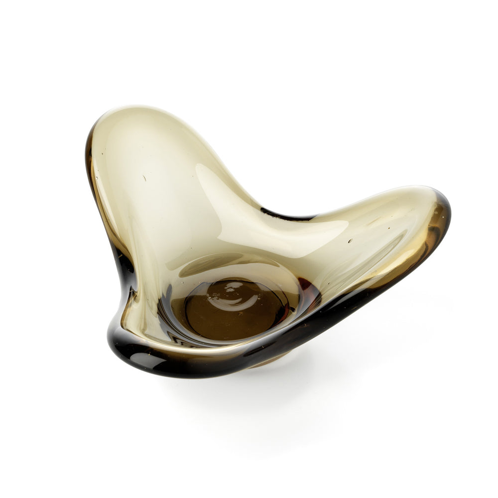 the-liquid-form-candle-holder-smoke