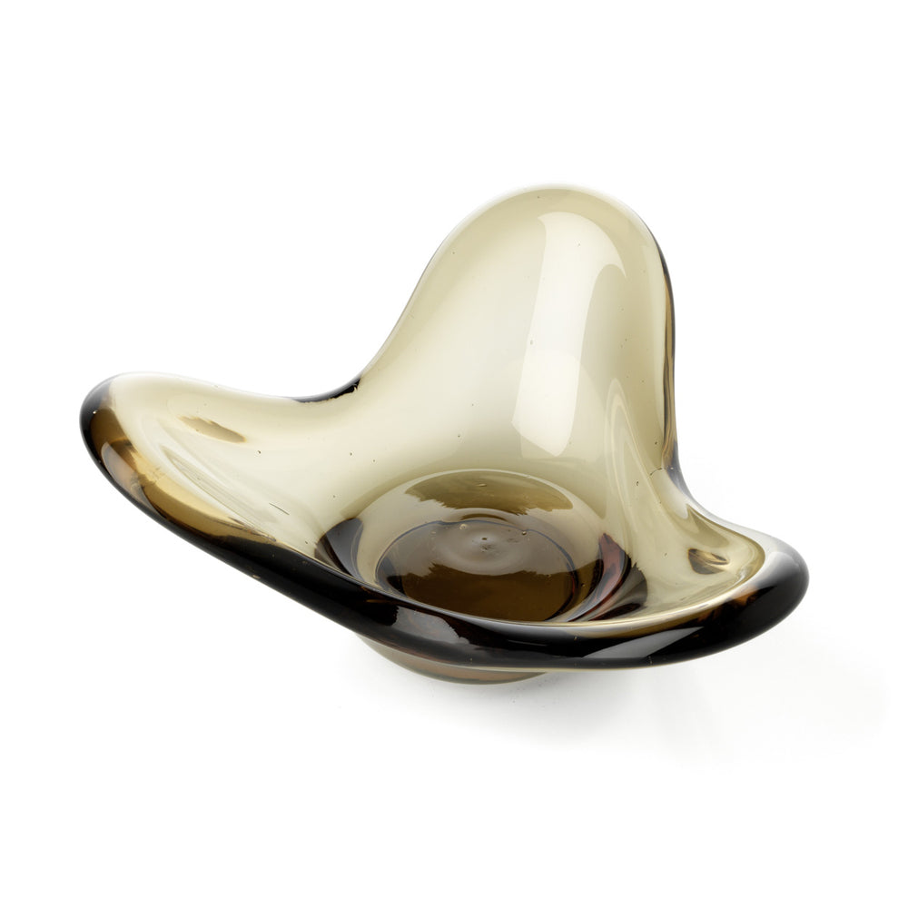 the-liquid-form-candle-holder-smoke