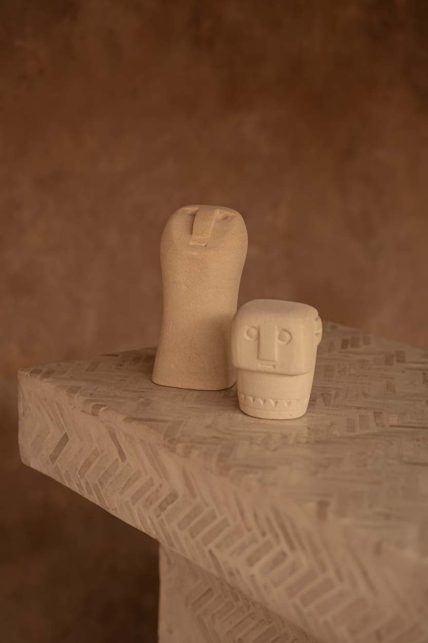 La Estatua De Piedra Sumba #09