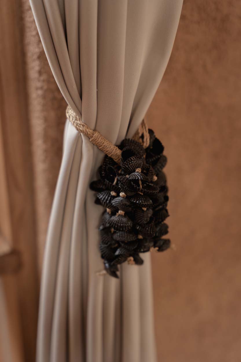 Le Gland En Coquillages Midnight - Noir