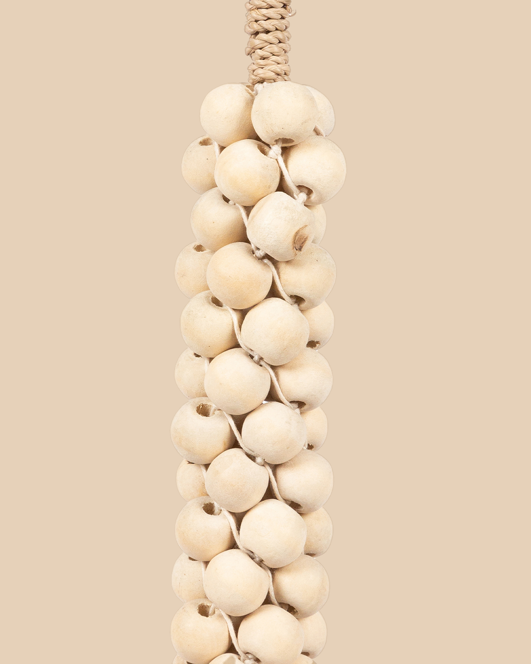 De Houten Kralen Met Katoenen Kwastje - Natuurlijk Wit