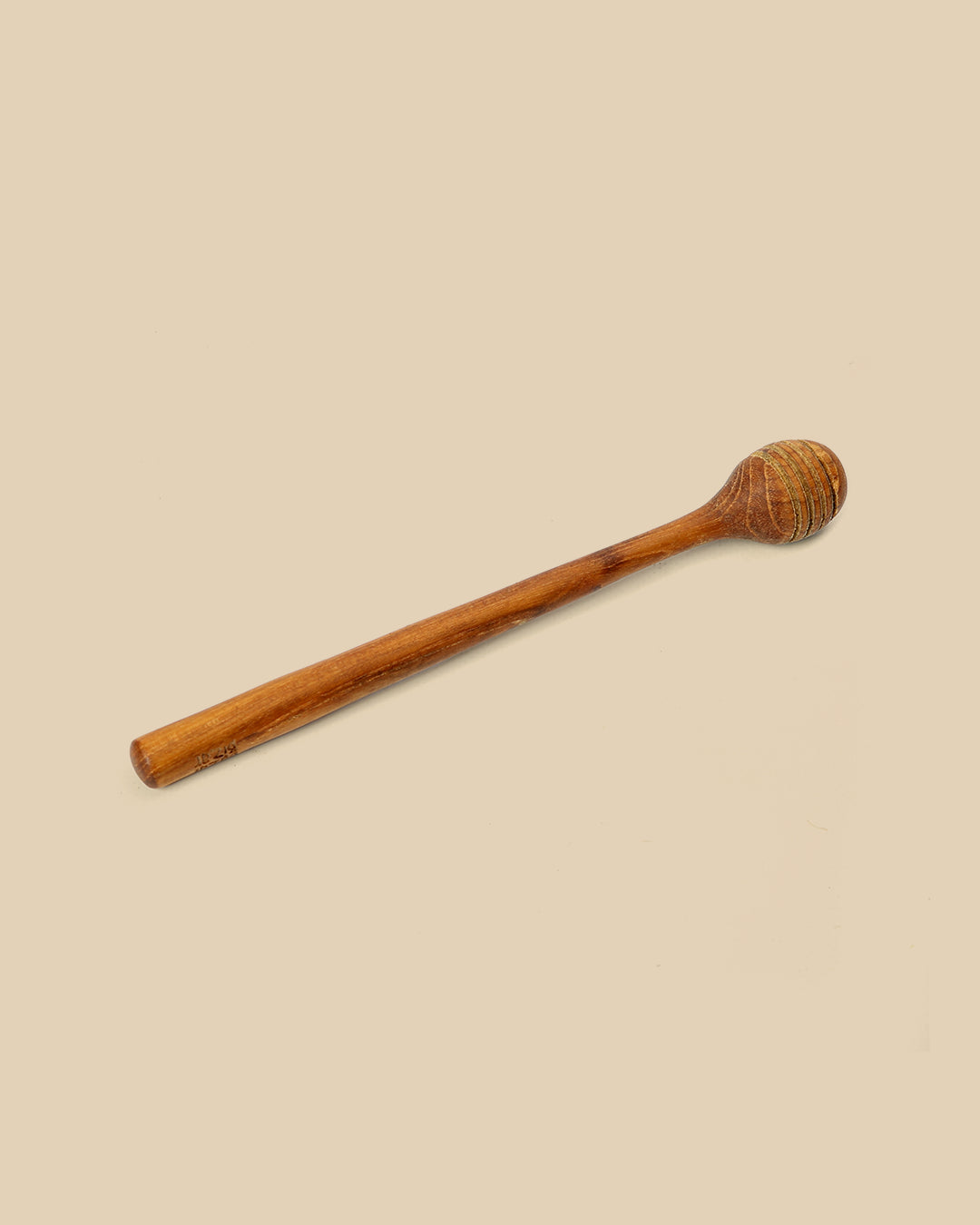 Il Rullo Per Miele In Radice Di Teak