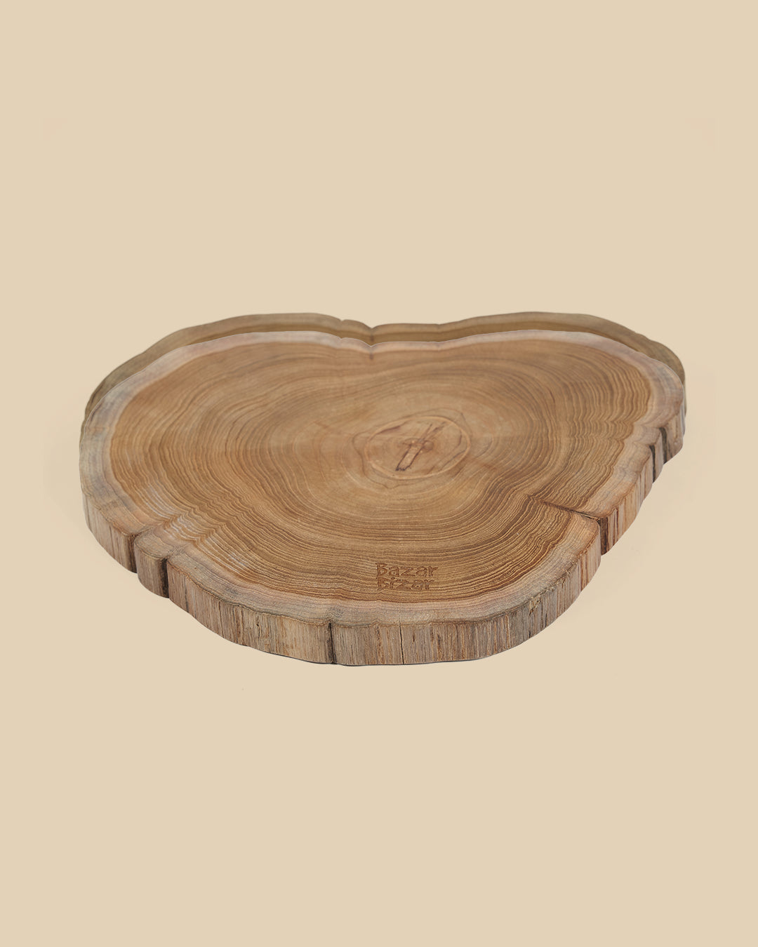 Il Tagliere Di Radice Di Teak